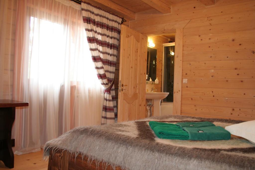 Hotel On Dovbush Path Jaremcze Pokój zdjęcie